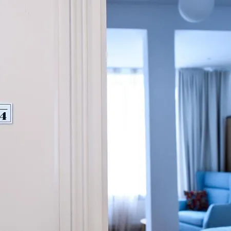 Centre Chic 2/4 * Laibach