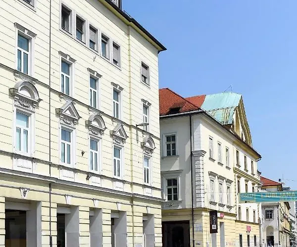 Apartmán Centre Chic 2/4 Lublaň