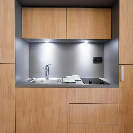 Apartment Centre Chic 2/4 *