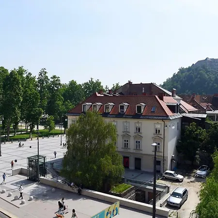 Centre Chic 2/4 Ljubljana