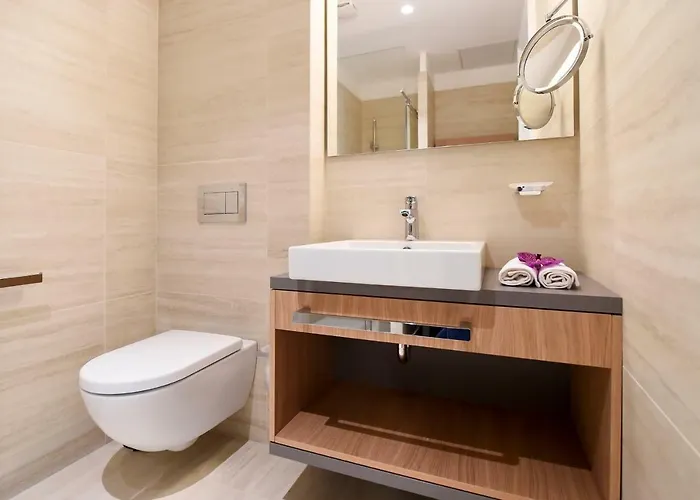 Апартаменты Centre Chic 2/4